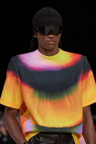 Look 96